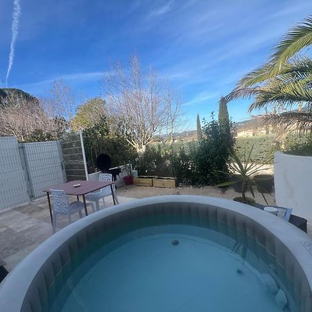 Maison T2 Avec Jaccuzi Wifi Parking Saint-Cyr-sur-Mer Exterior foto