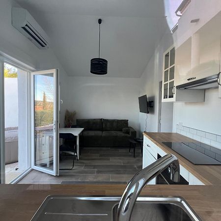 Maison T2 Avec Jaccuzi Wifi Parking Saint-Cyr-sur-Mer Exterior foto