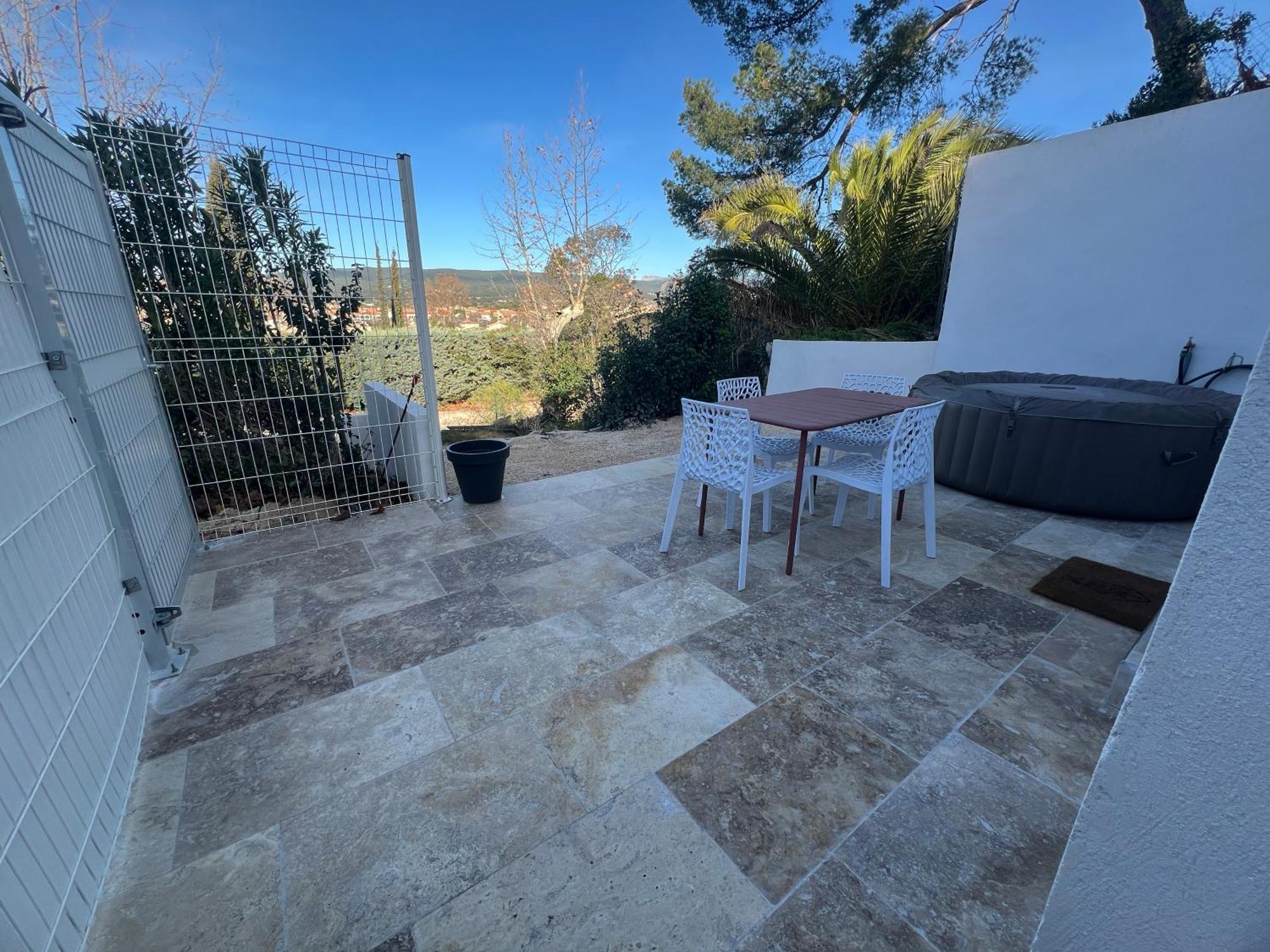Maison T2 Avec Jaccuzi Wifi Parking Saint-Cyr-sur-Mer Exterior foto